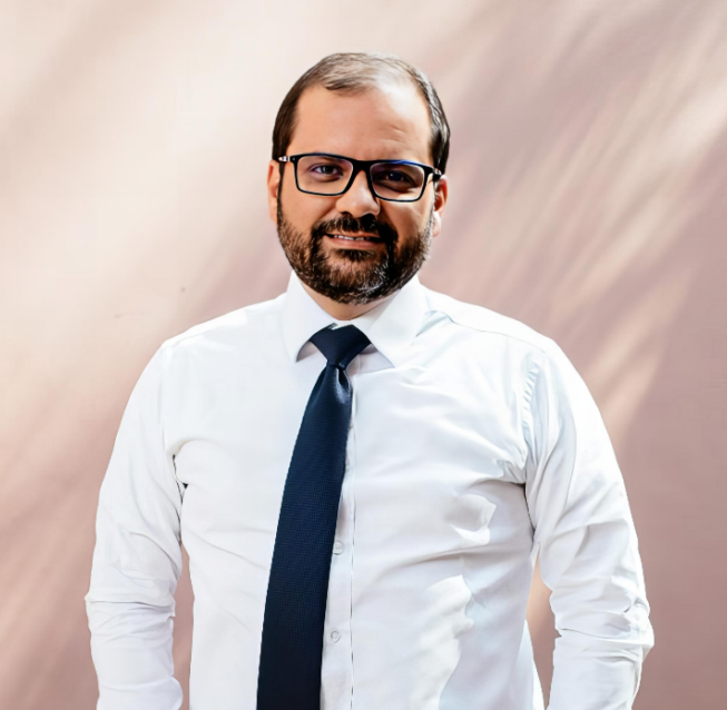 Dr. Breno Gusmão